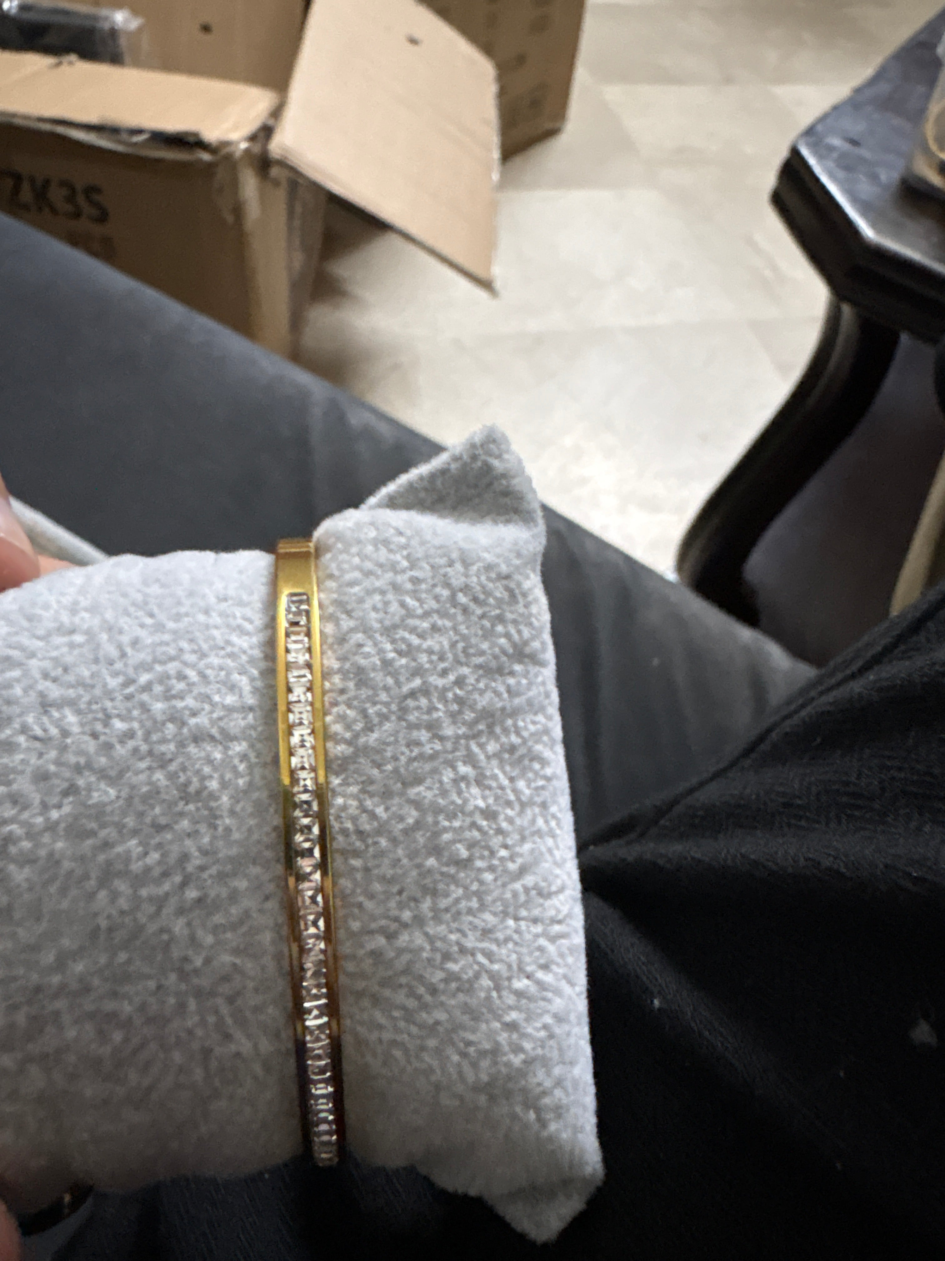 Luxury Gold Tone Handcuff