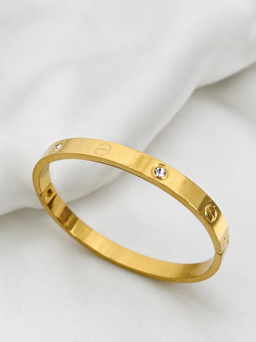 Zircon Studded Handcuff